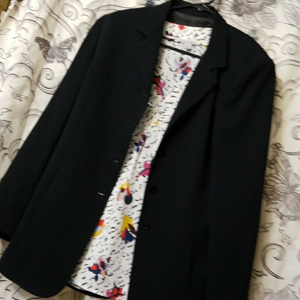 Bundle blazer and halogen blouse